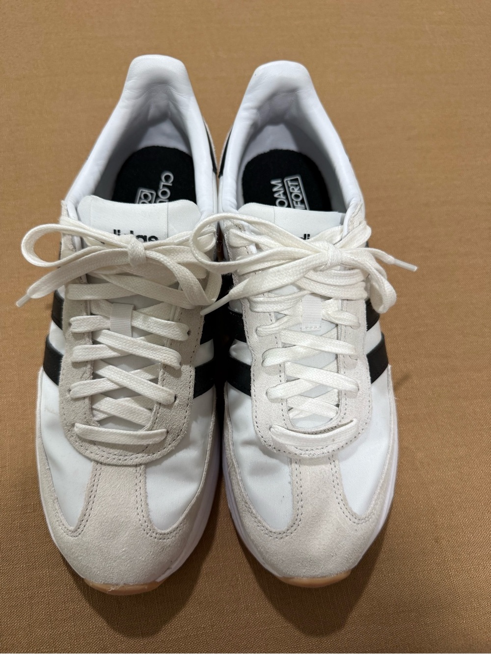 Women’s White and Black Retro Runner Sneakers